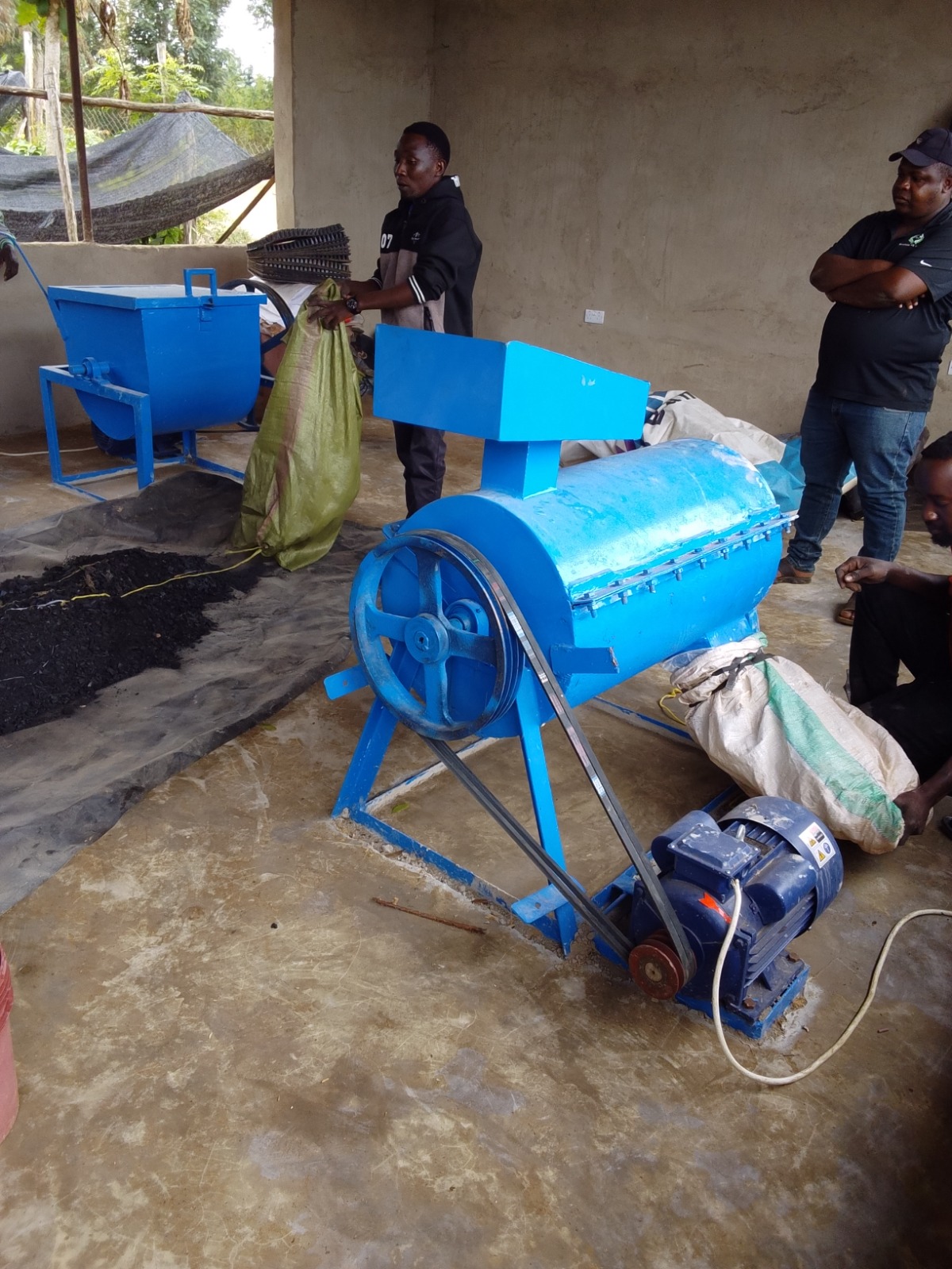 Tree-Free Charcoal Machinery